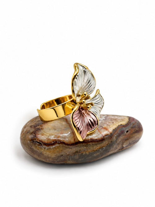 Bague Pétale – Nacre Rosée NordicGrace