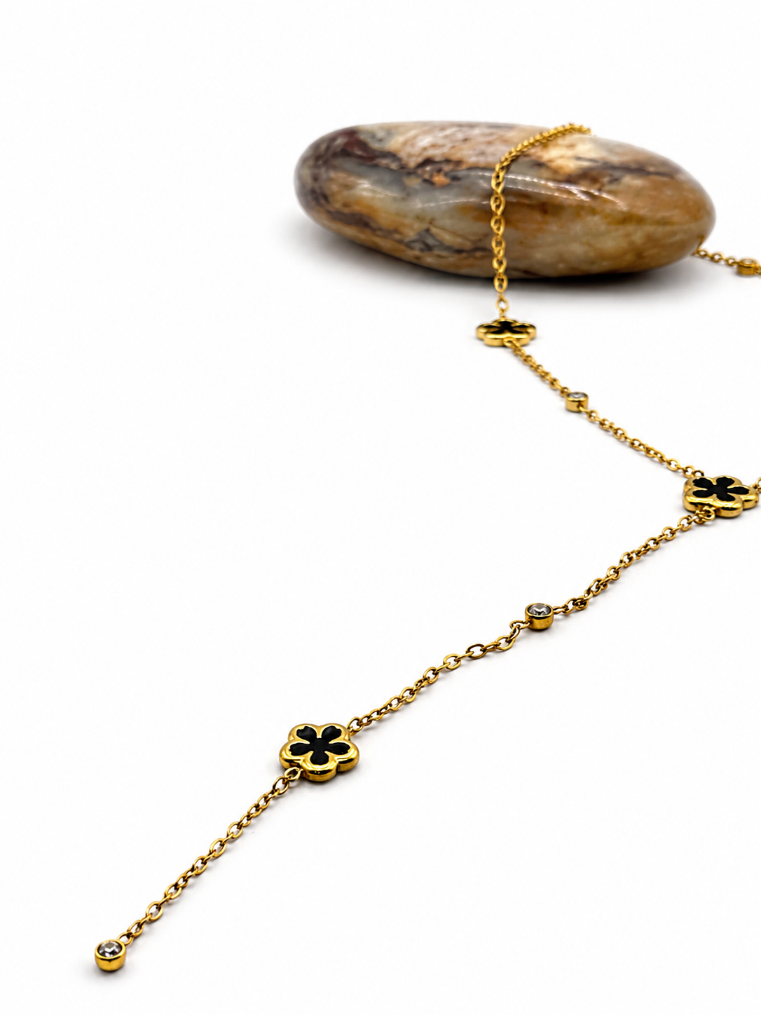 Collier Fleurine – Trèfles Noirs NordicGrace